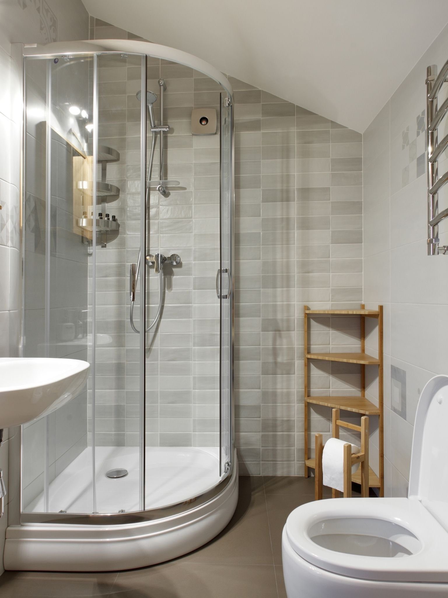 complete bathroom fitter SW12 9AP
